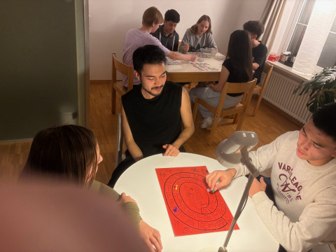 Spielabend im Internat